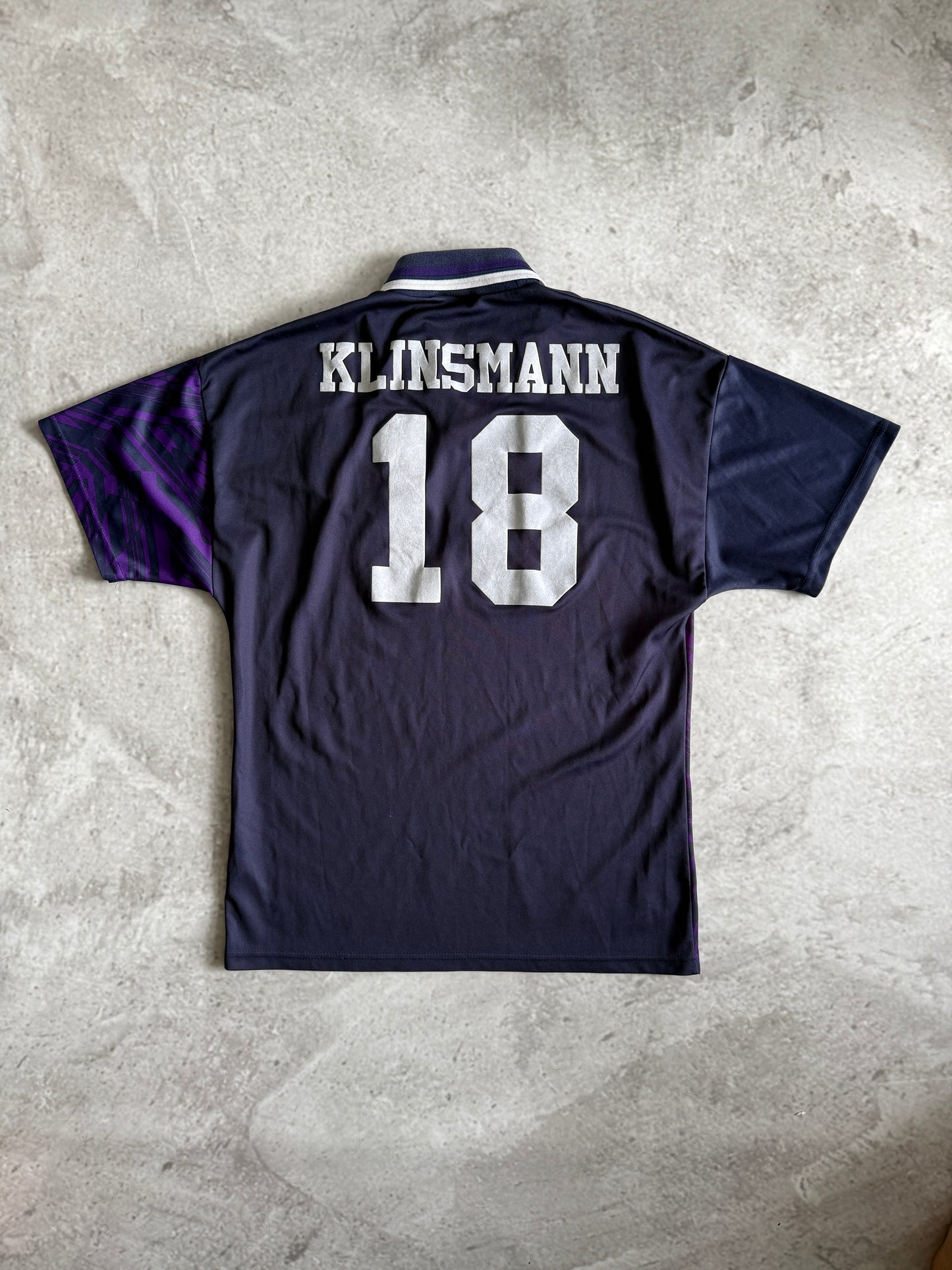 Tottenham Hotspur 1994 1995 Away Jersey — Klinsmann #18 M