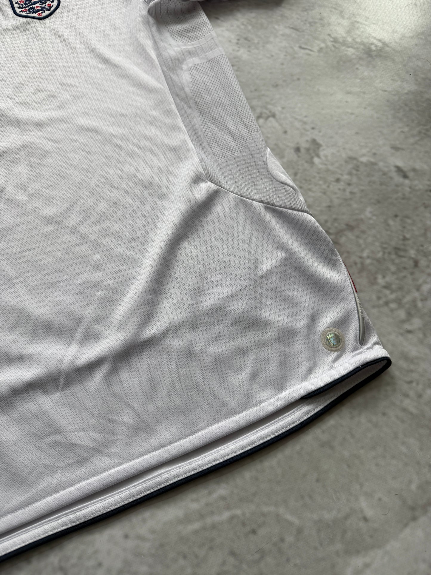 England 2005 2007 Home Jersey — Beckham #7 XL