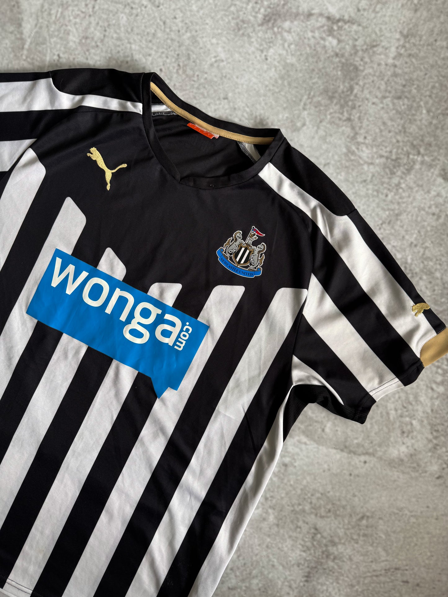 Newcastle United 2014 2015 Home Jersey — L