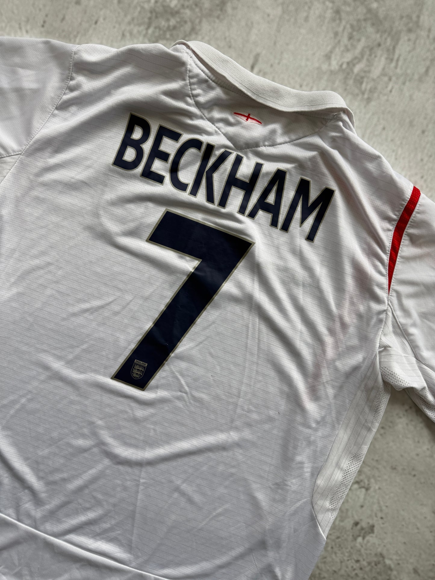 England 2005 2007 Home Jersey — Beckham #7 XL
