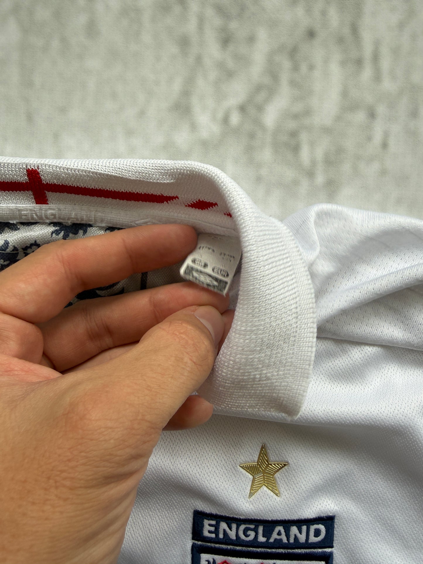 England 2005 2007 Home Jersey — Beckham #7 XL