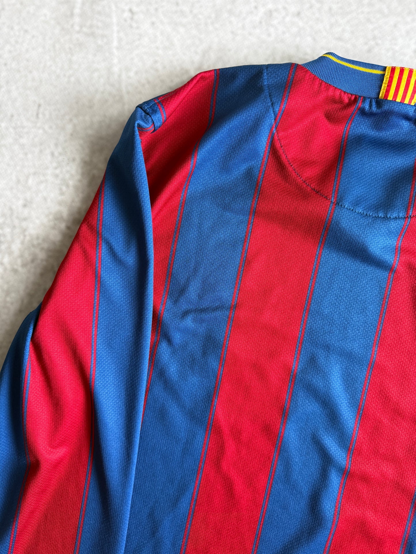 Barcelona 2009 2010 Home Jersey — M