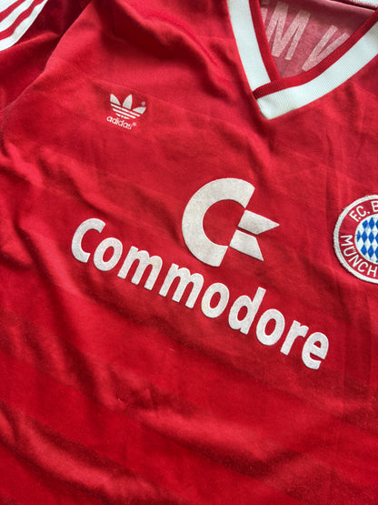 BAYERN MUNICH 1985 1986 HOME — L