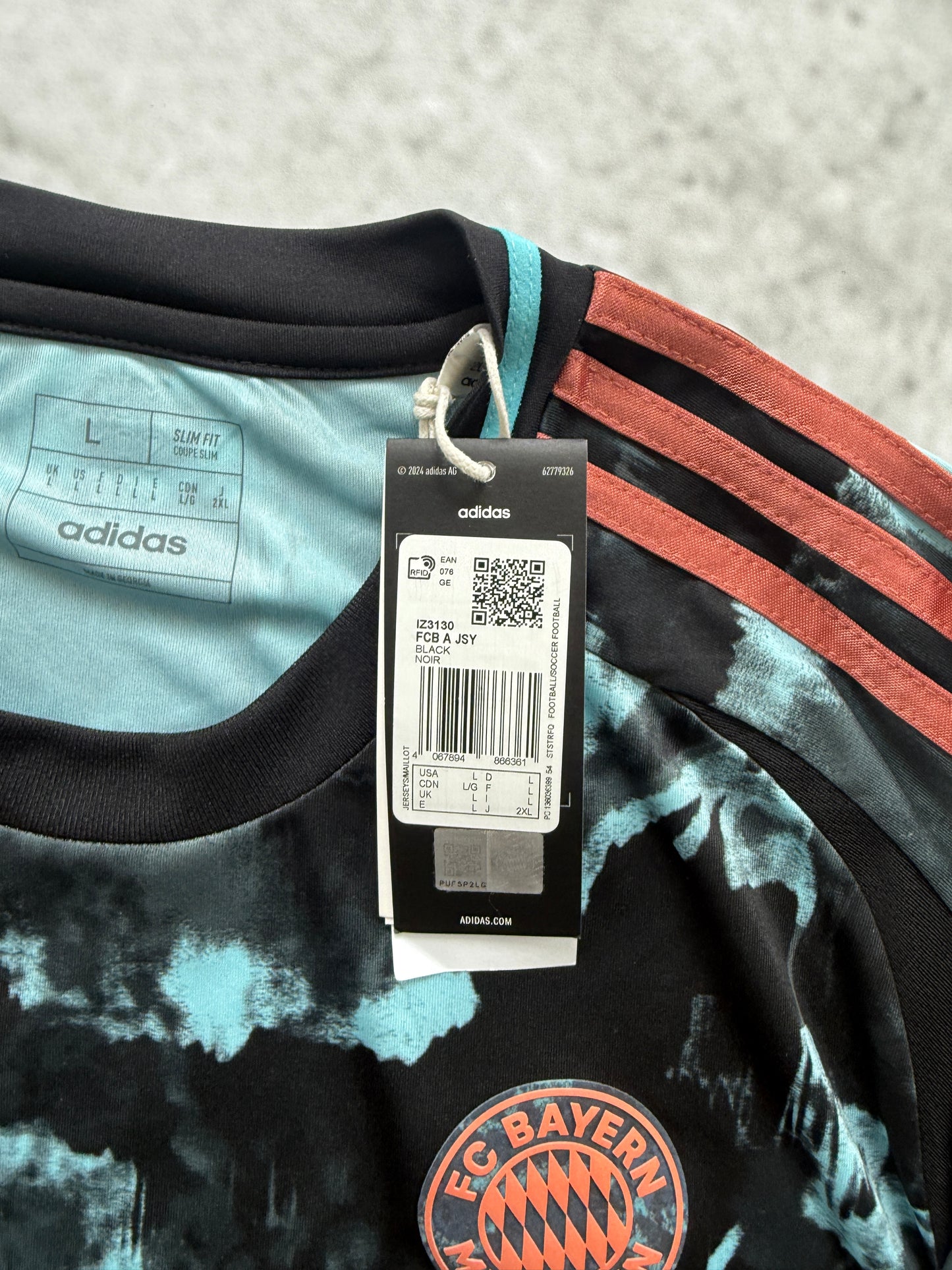 Bayern Munich 2024 2025 Away Jersey — Kane #9 L