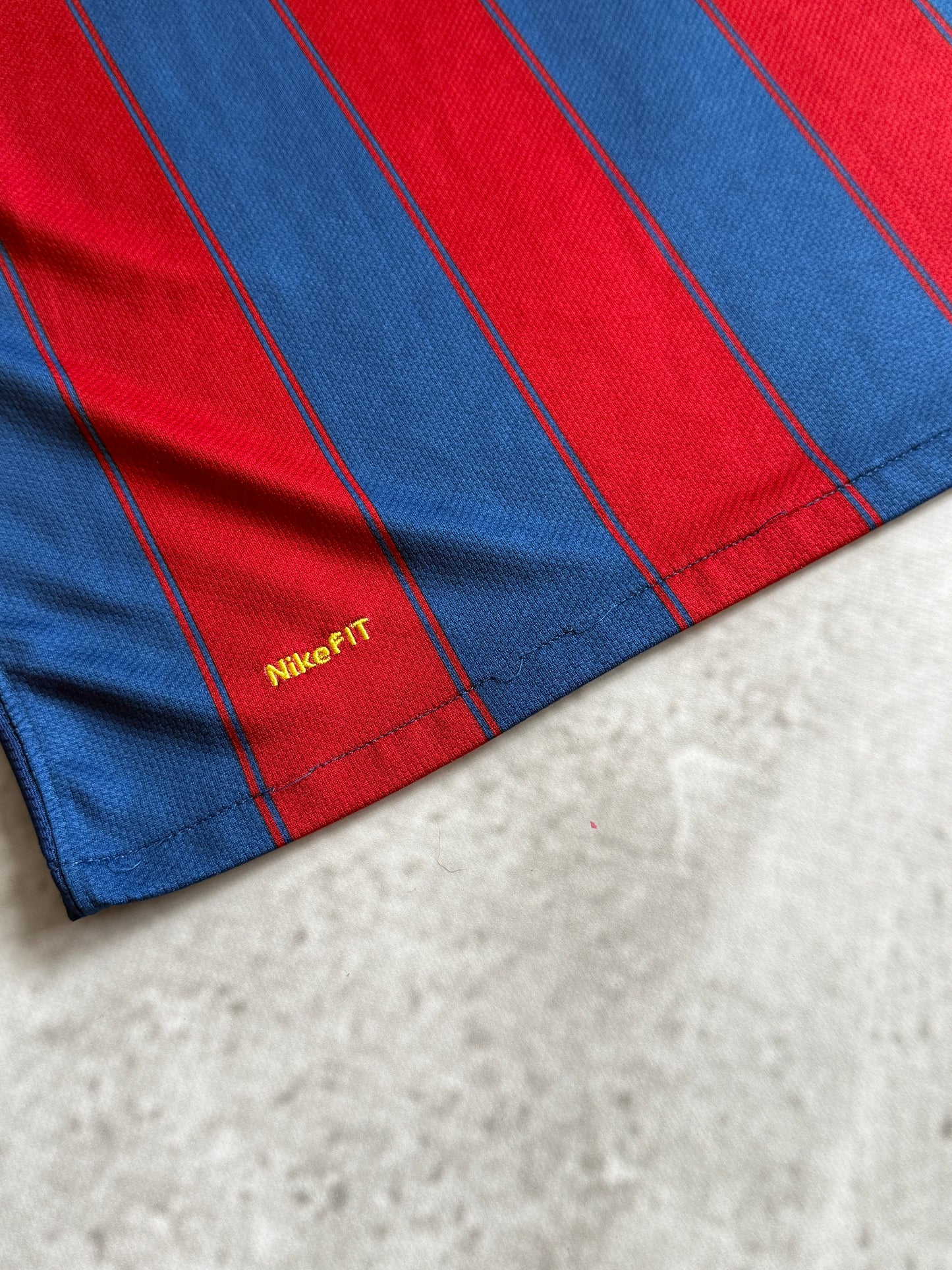Barcelona 2009 2010 Home Jersey — M