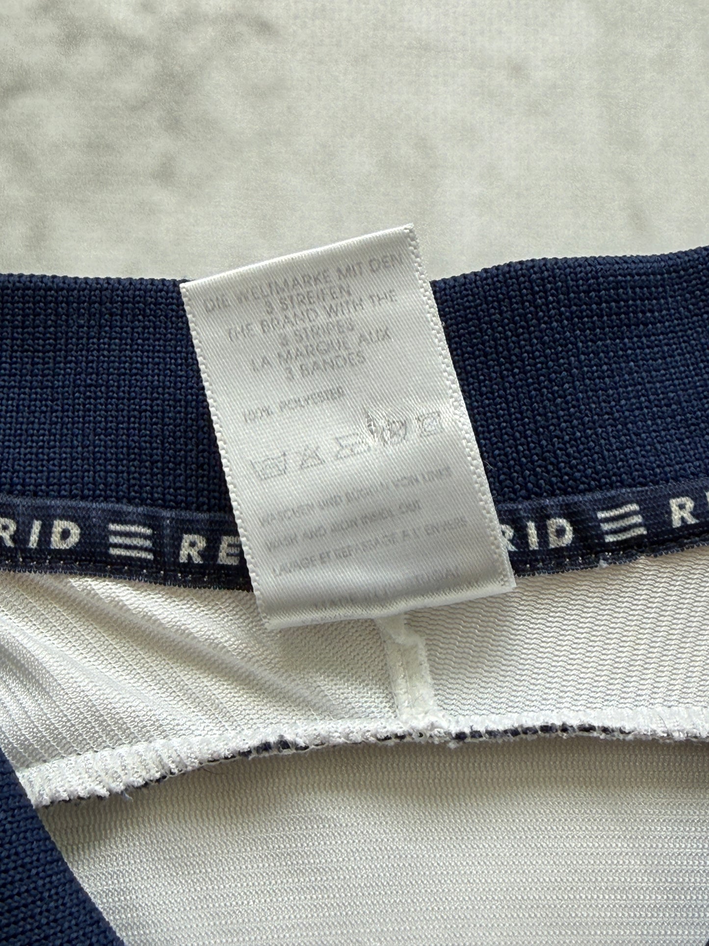 Real Madrid 1998 2000 Home Jersey — L