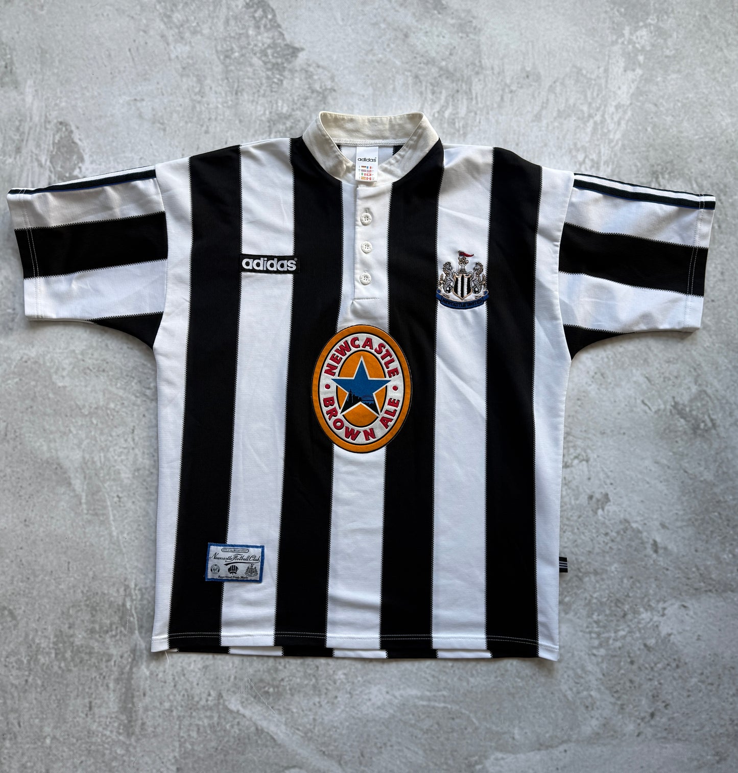 Newcastle United 1995 1996 Home — L