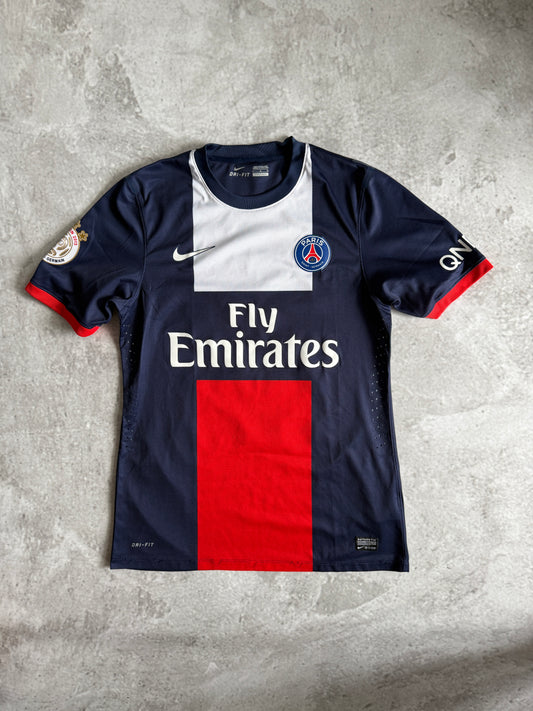 Paris Saint-Germain 2013 2014 Home Jersey — Lavezzi #22 L