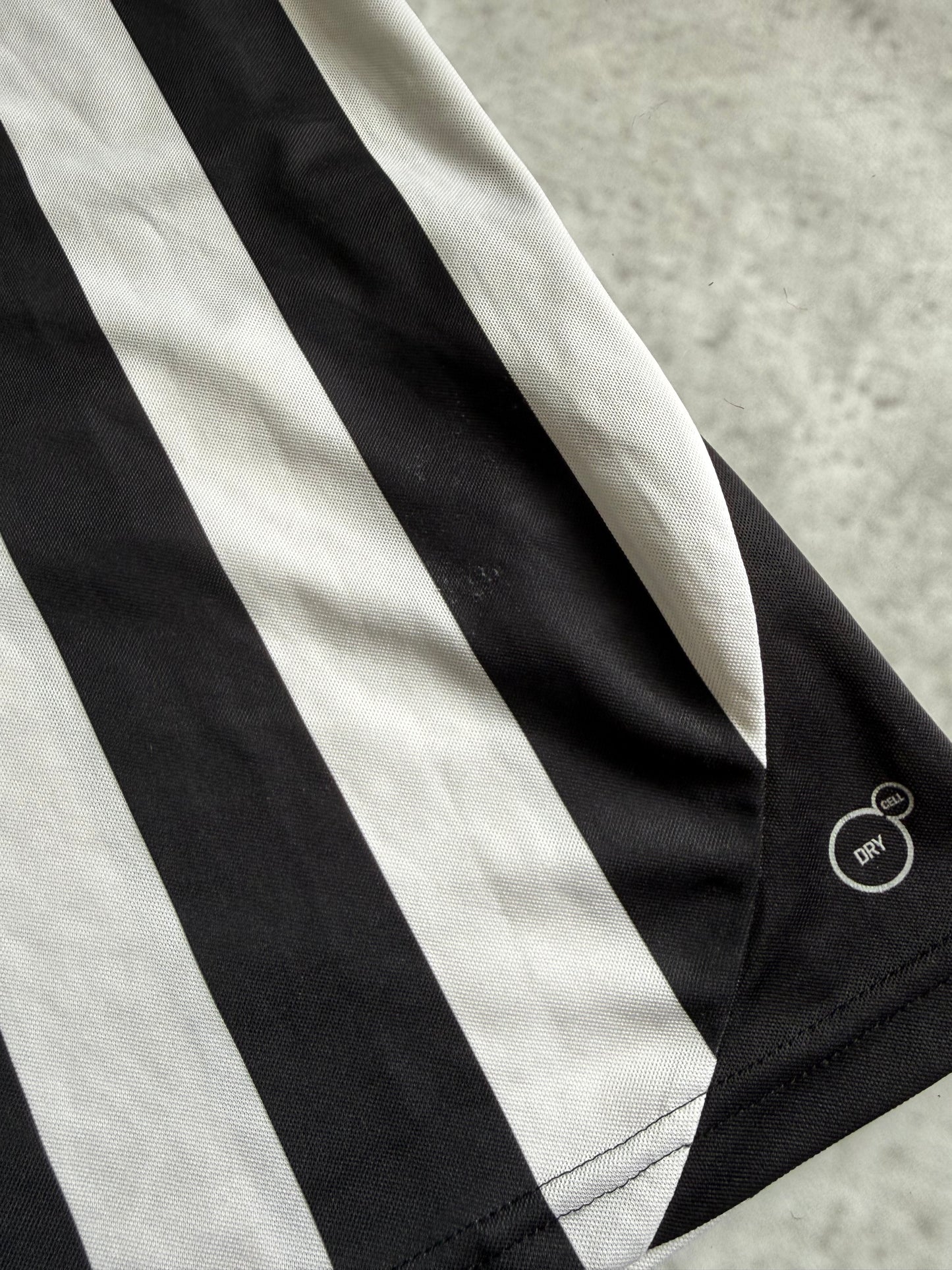 Newcastle United 2014 2015 Home Jersey — L