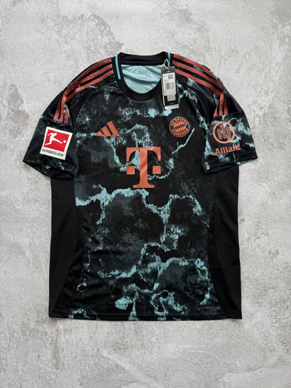 Bayern Munich 2024 2025 Away Jersey — Kane #9 L