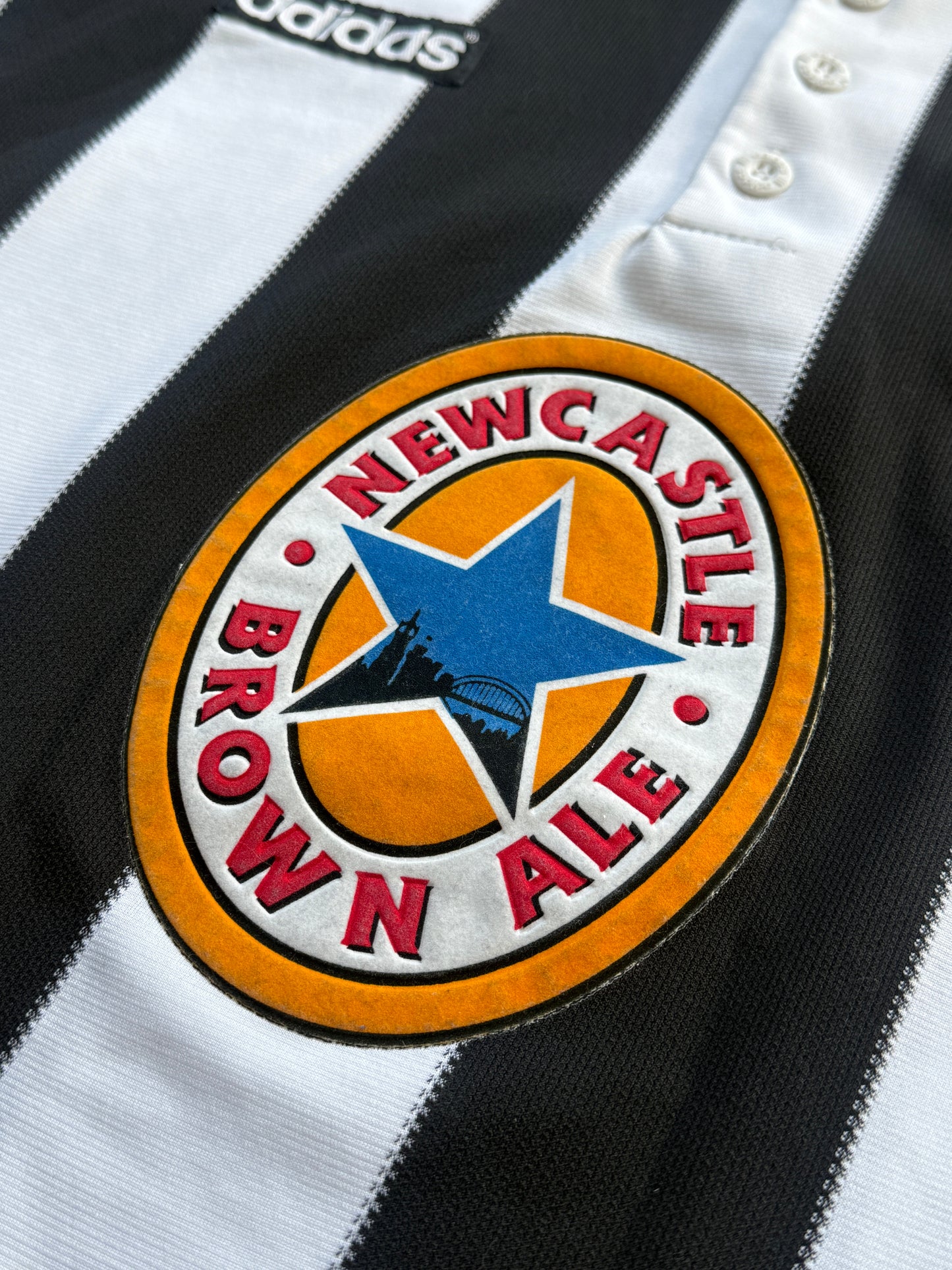 Newcastle United 1995 1996 Home — L