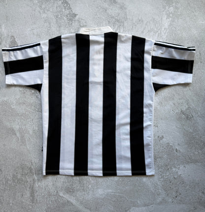 Newcastle United 1995 1996 Home — L