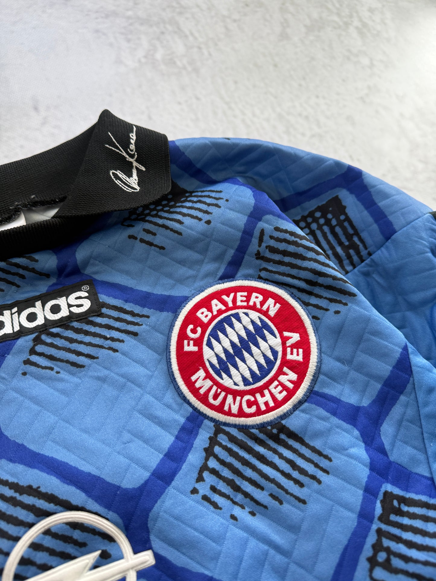 Bayern Munich 1996 1997 1998 Goalkeeper Jersey — Kahn #1 M