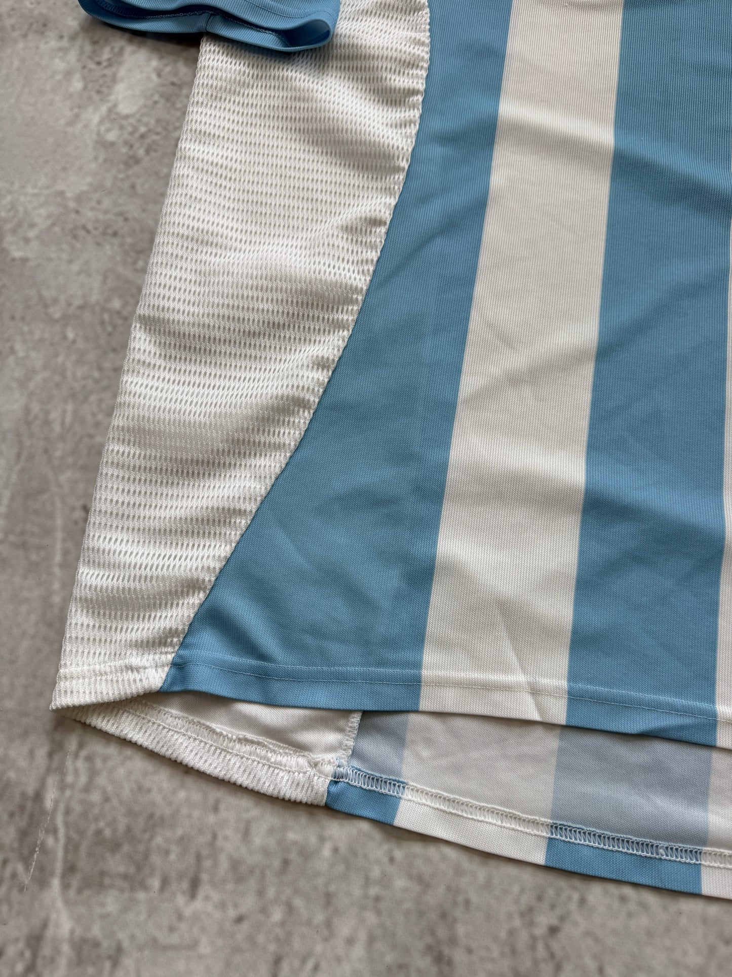 Argentina 2002 2004 Home Jersey — XL