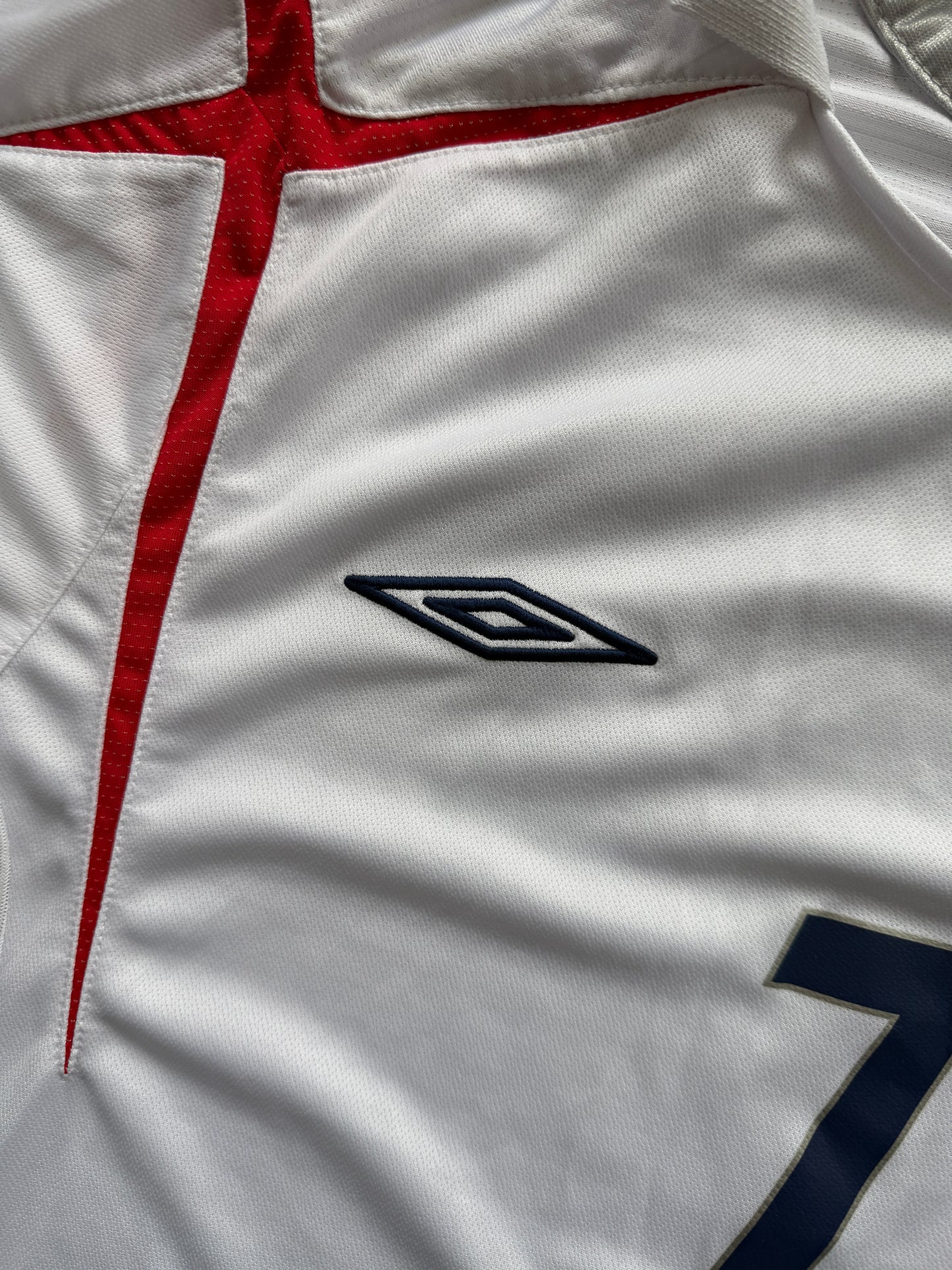 England 2005 2007 Home Jersey — Beckham #7 XL