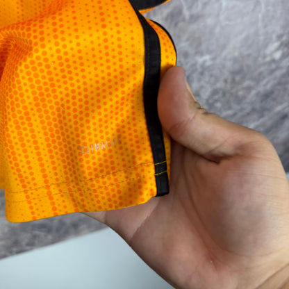 Wolverhampton Wanderers 2019-2020 Home Jersey — Raúl #9 XL