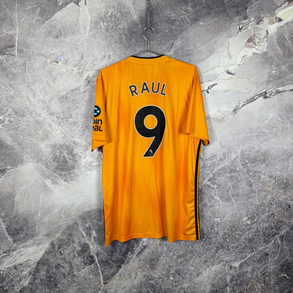 Wolverhampton Wanderers 2019-2020 Home Jersey — Raúl #9 XL
