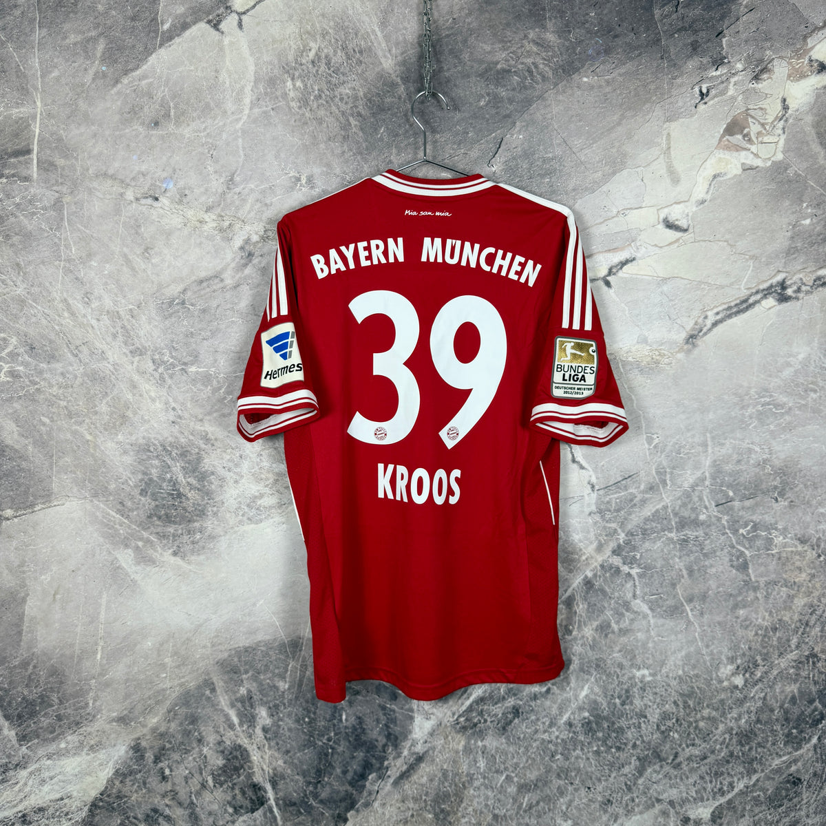 Bayern Munich 2013-2014 Home Jersey — Kroos #39 M