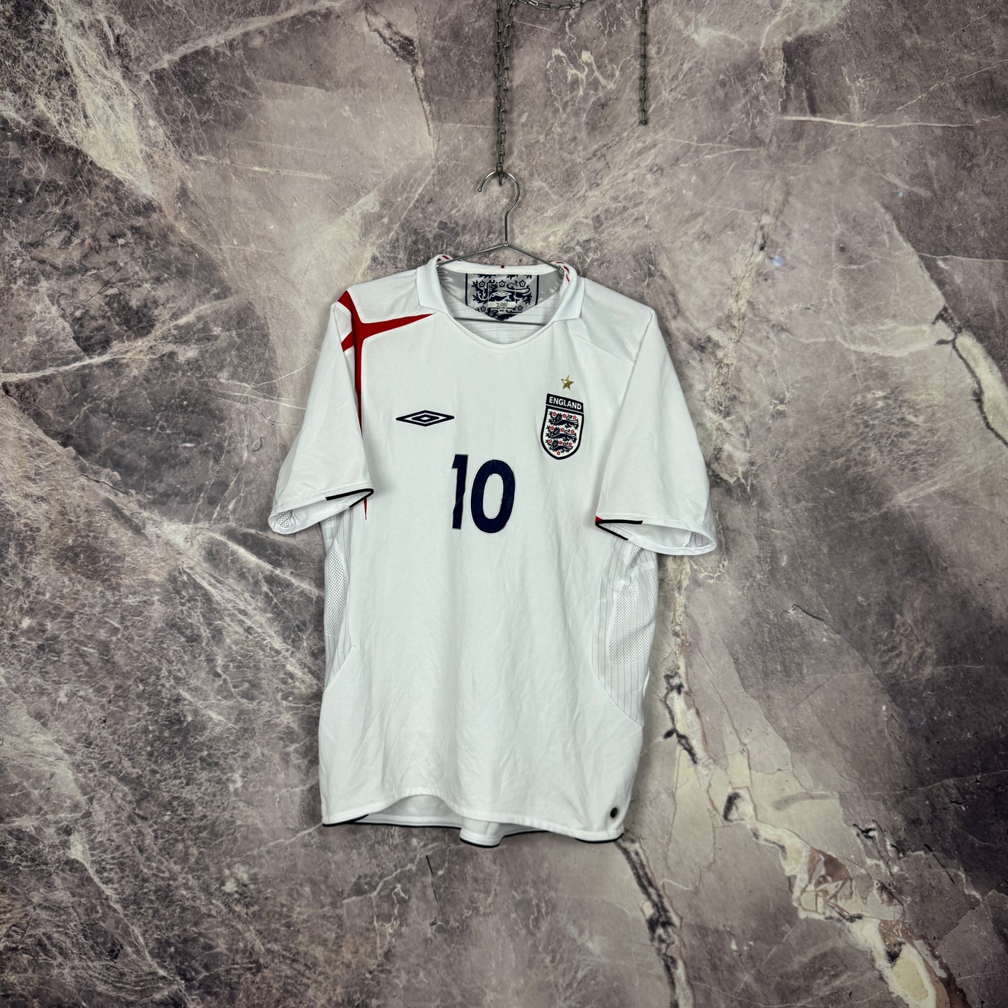 England 2005-2007 Home Jersey — Owen #10 L