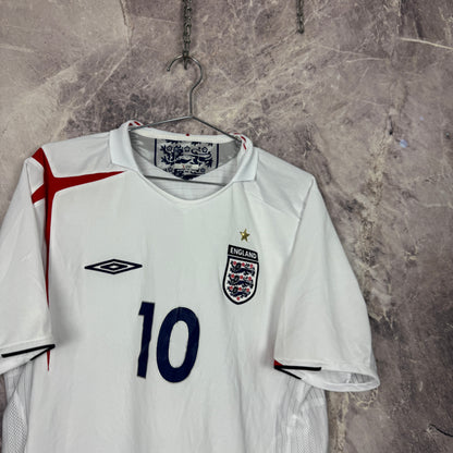 England 2005-2007 Home Jersey — Owen #10 L