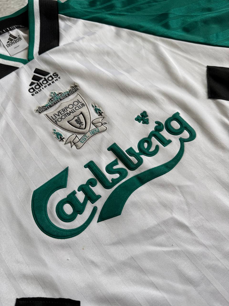 Liverpool 1993 1995 Away Jersey — L