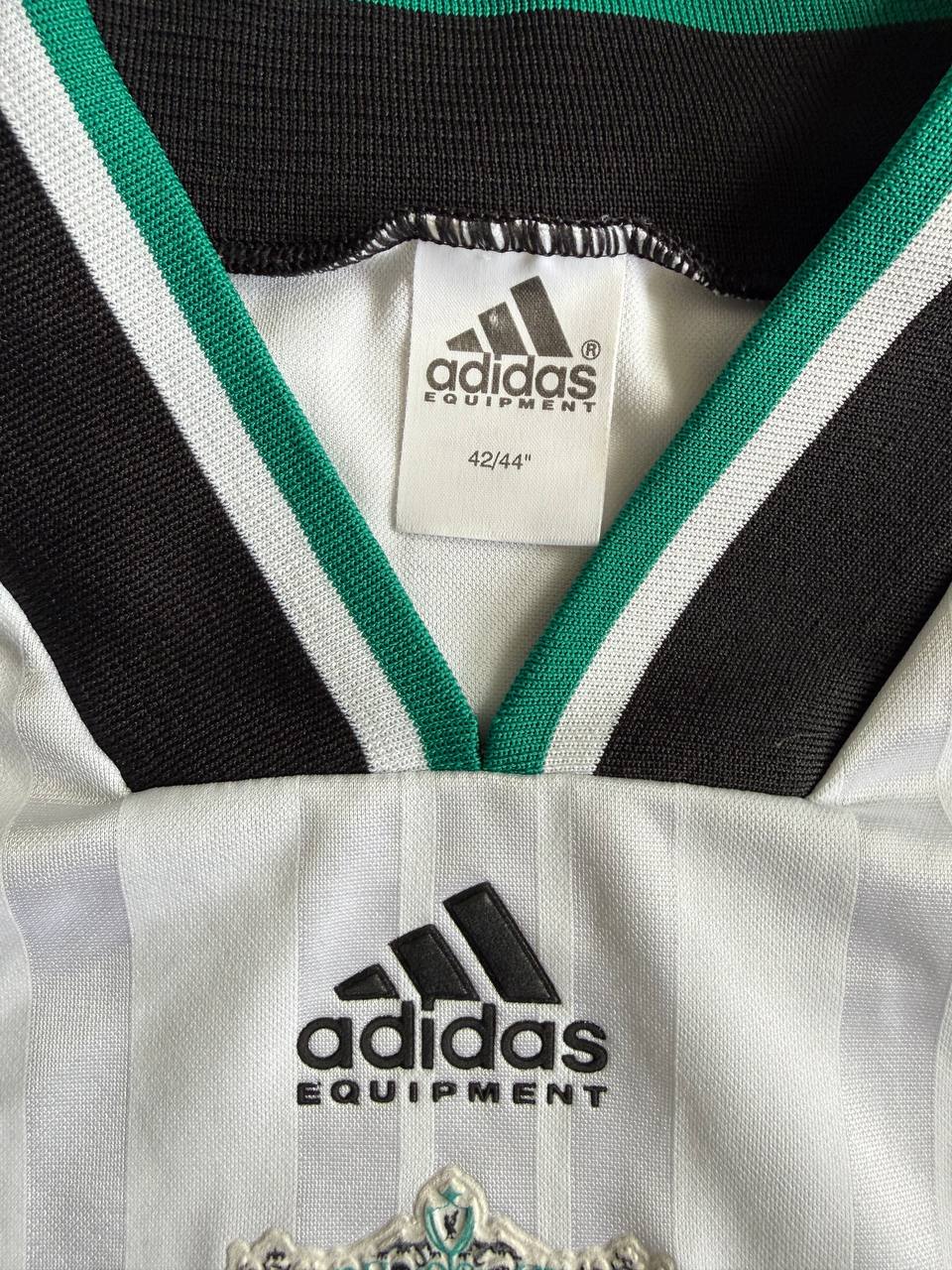 Liverpool 1993 1995 Away Jersey — L