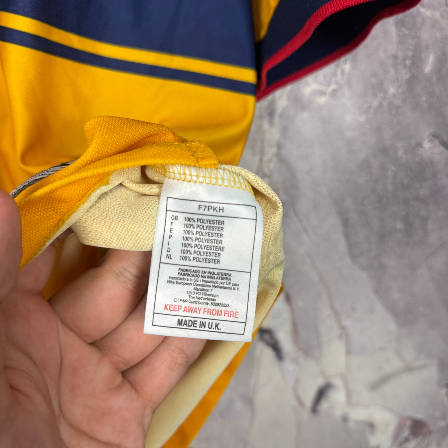 Arsenal 1997-1999 Away Jersey — Overmars #11 XL