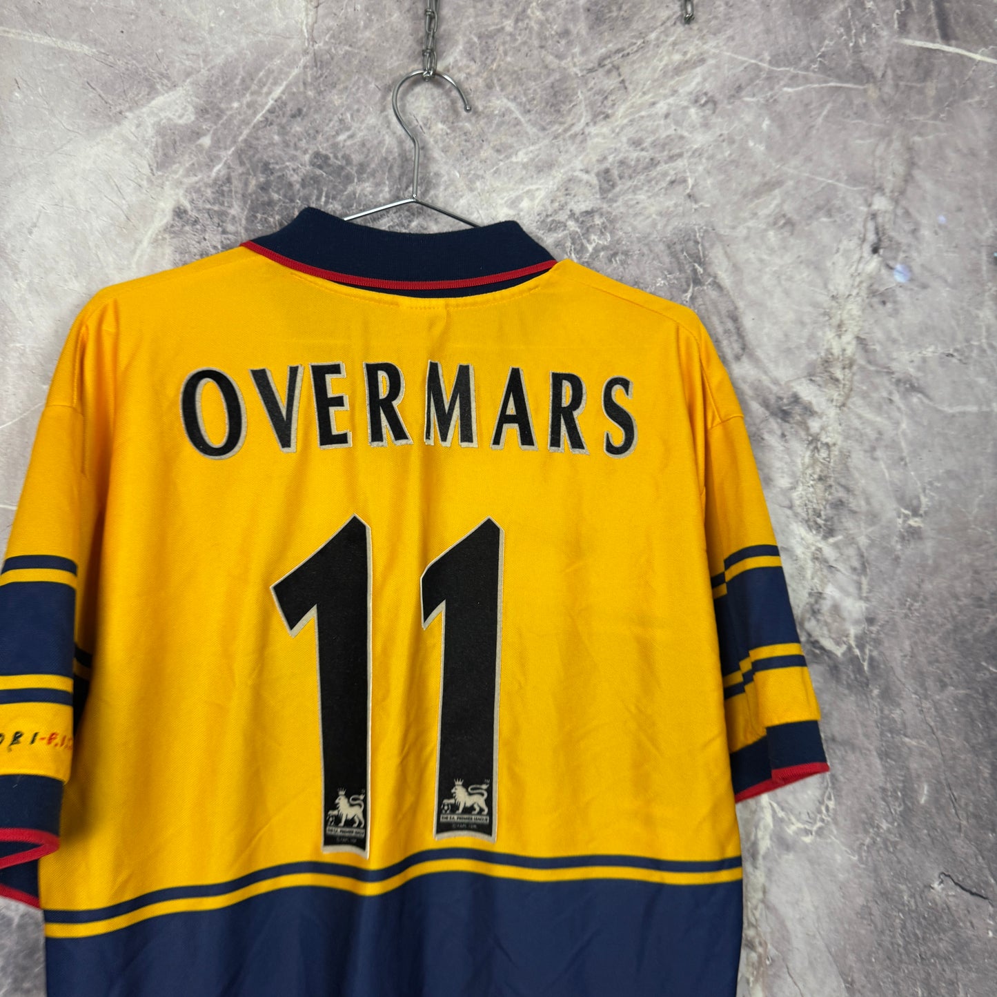 Arsenal 1997-1999 Away Jersey — Overmars #11 XL