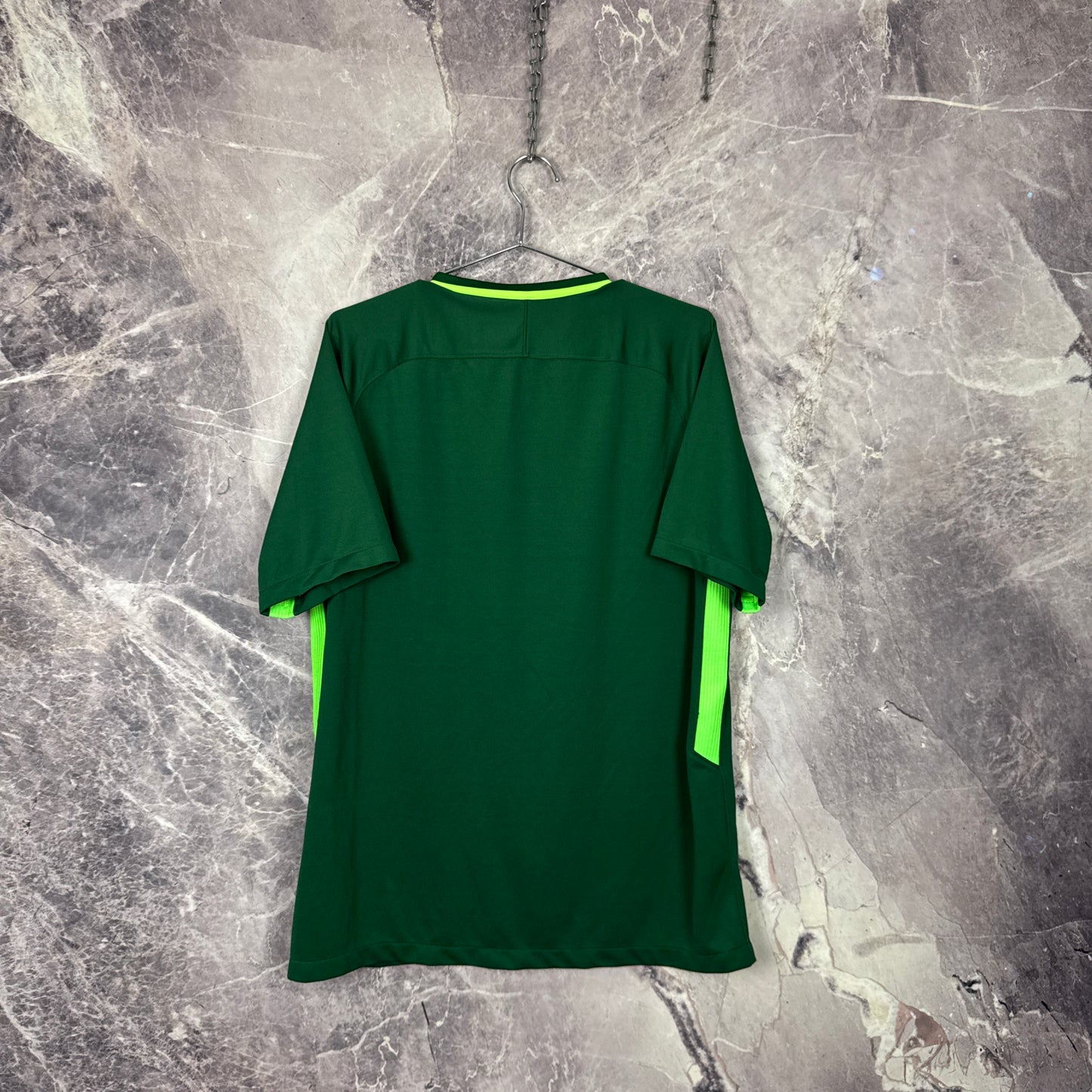 Werder Bremen 2017-2018 Home Jersey — L