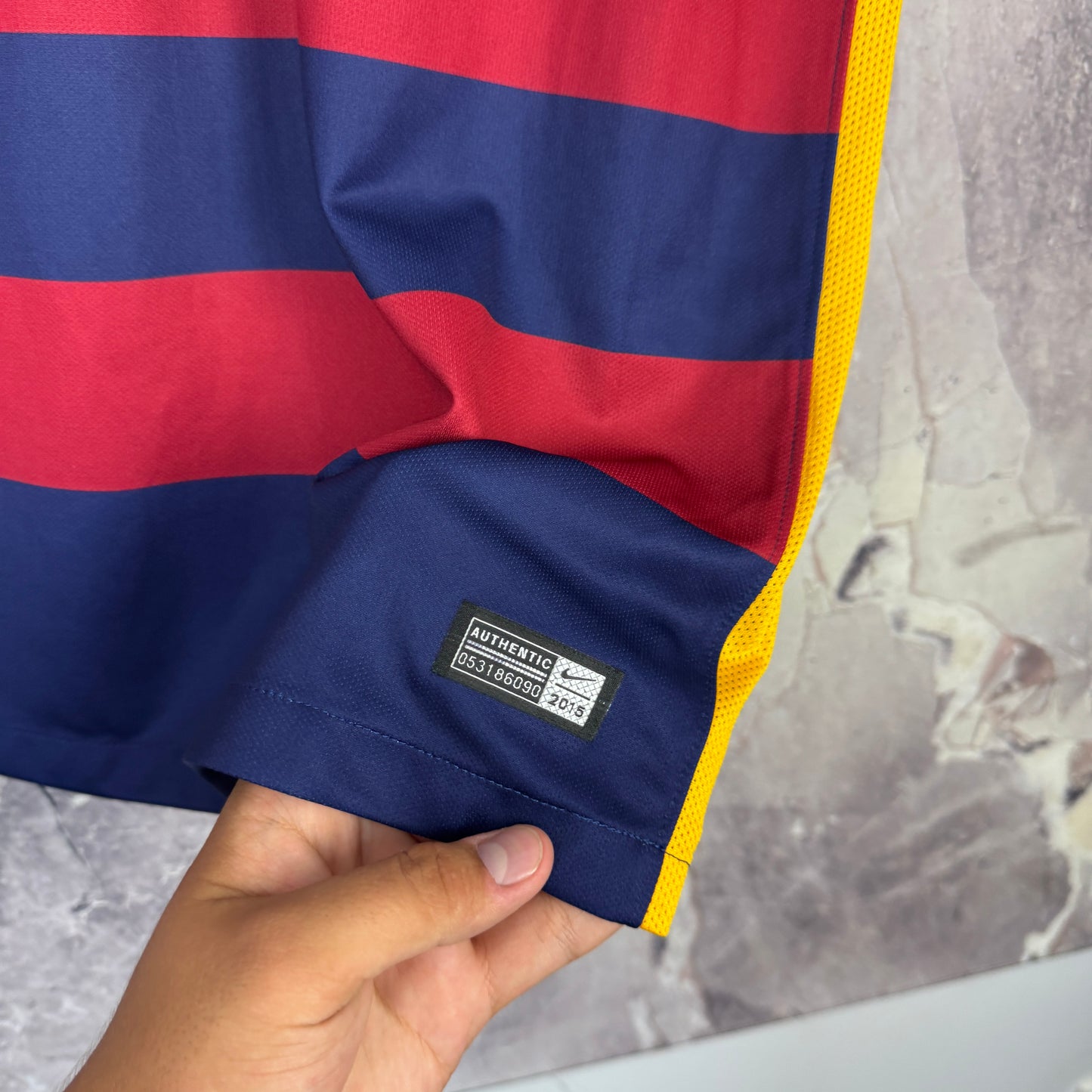 Barcelona 2015-2016 Home Jersey — Messi #10 M