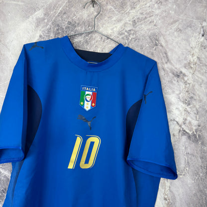 Italy 2006-2007 Home Jersey — Totti #10 L