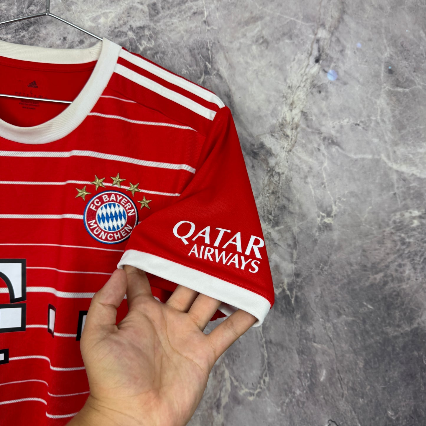 Bayern Munich 2022-2023 Home Jersey — Lewandowski #9 L