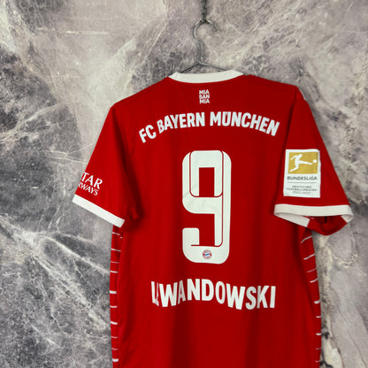 Bayern Munich 2022-2023 Home Jersey — Lewandowski #9 L