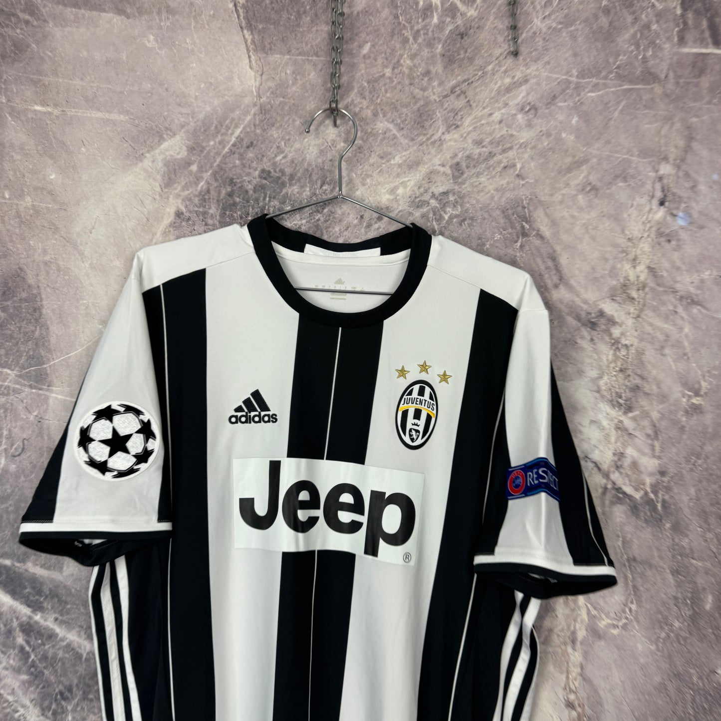 Juventus 2016 2017 Home — Dybala #21 L