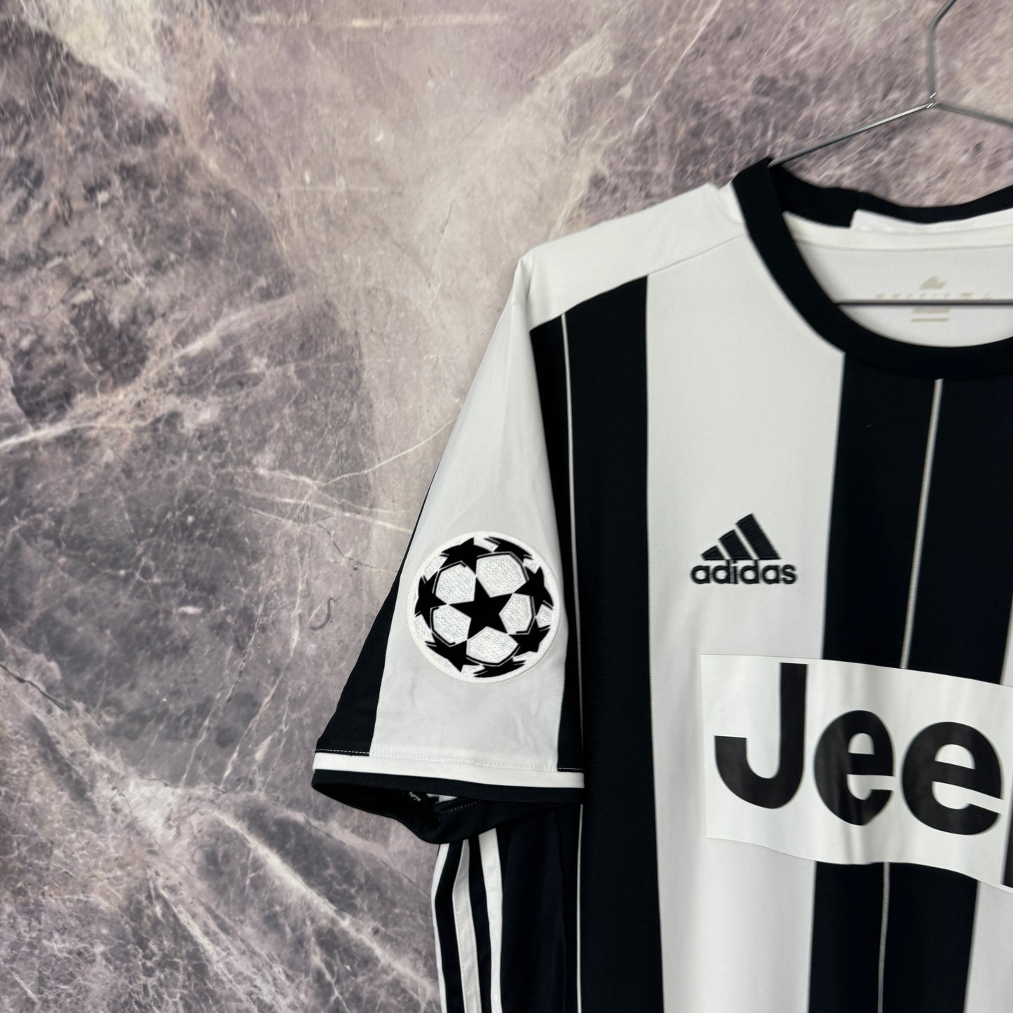 Juventus 2016 2017 Home — Dybala #21 L