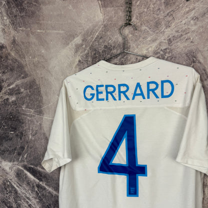 England 2011-2012 Home Jersey — Gerrard #4 L