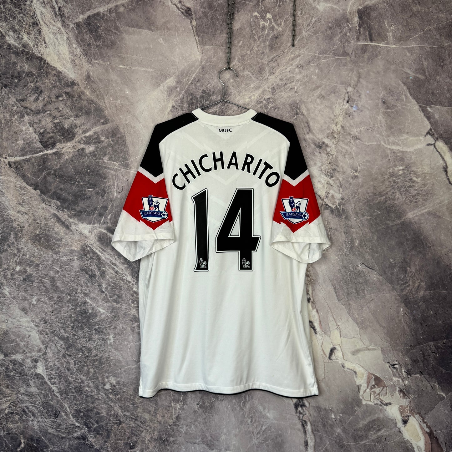 Manchester United 2010-2011 Away Jersey — Chicharito #14 2XL