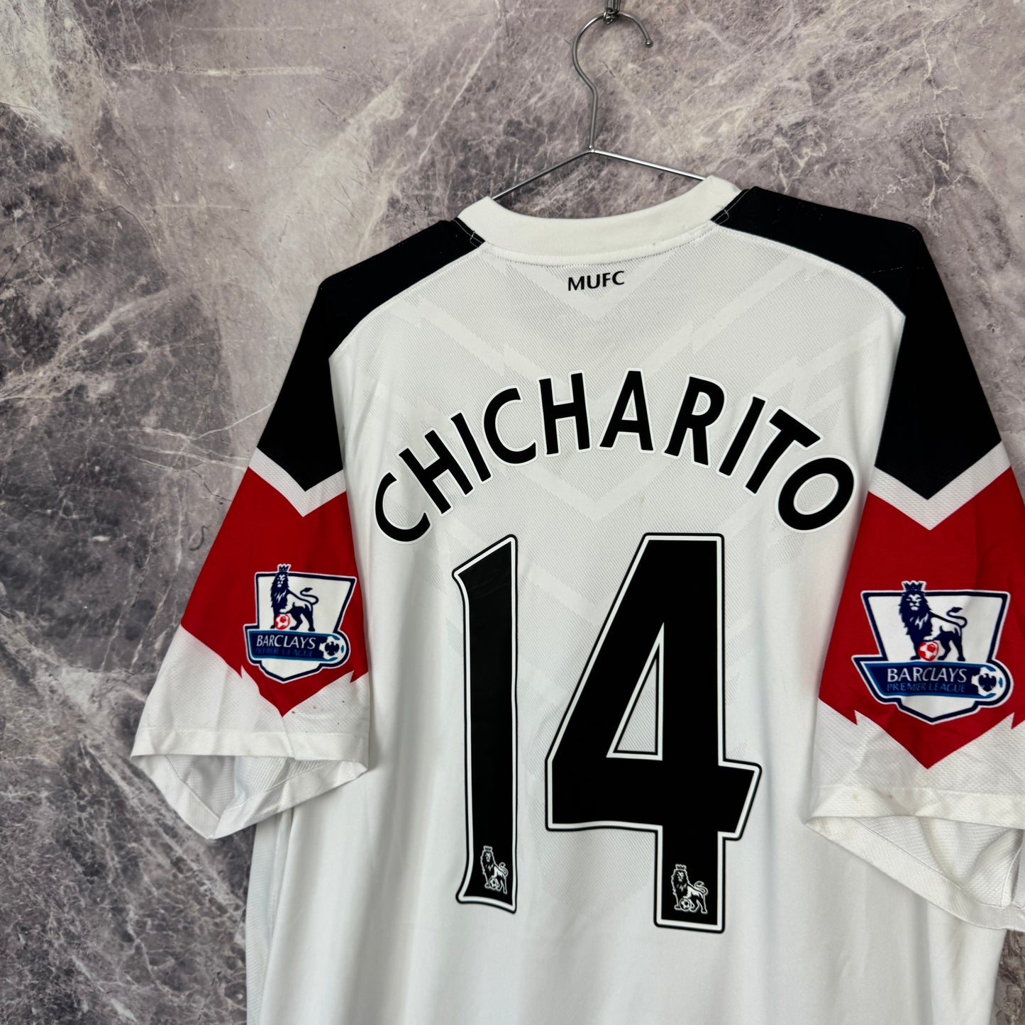 Manchester United 2010-2011 Away Jersey — Chicharito #14 2XL