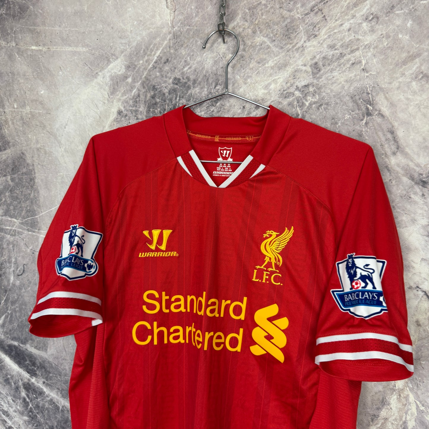 Liverpool 2013-2014 Home Jersey — Suarez #7 M