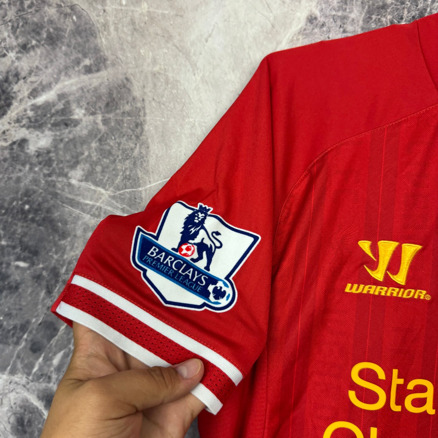 Liverpool 2013-2014 Home Jersey — Suarez #7 M