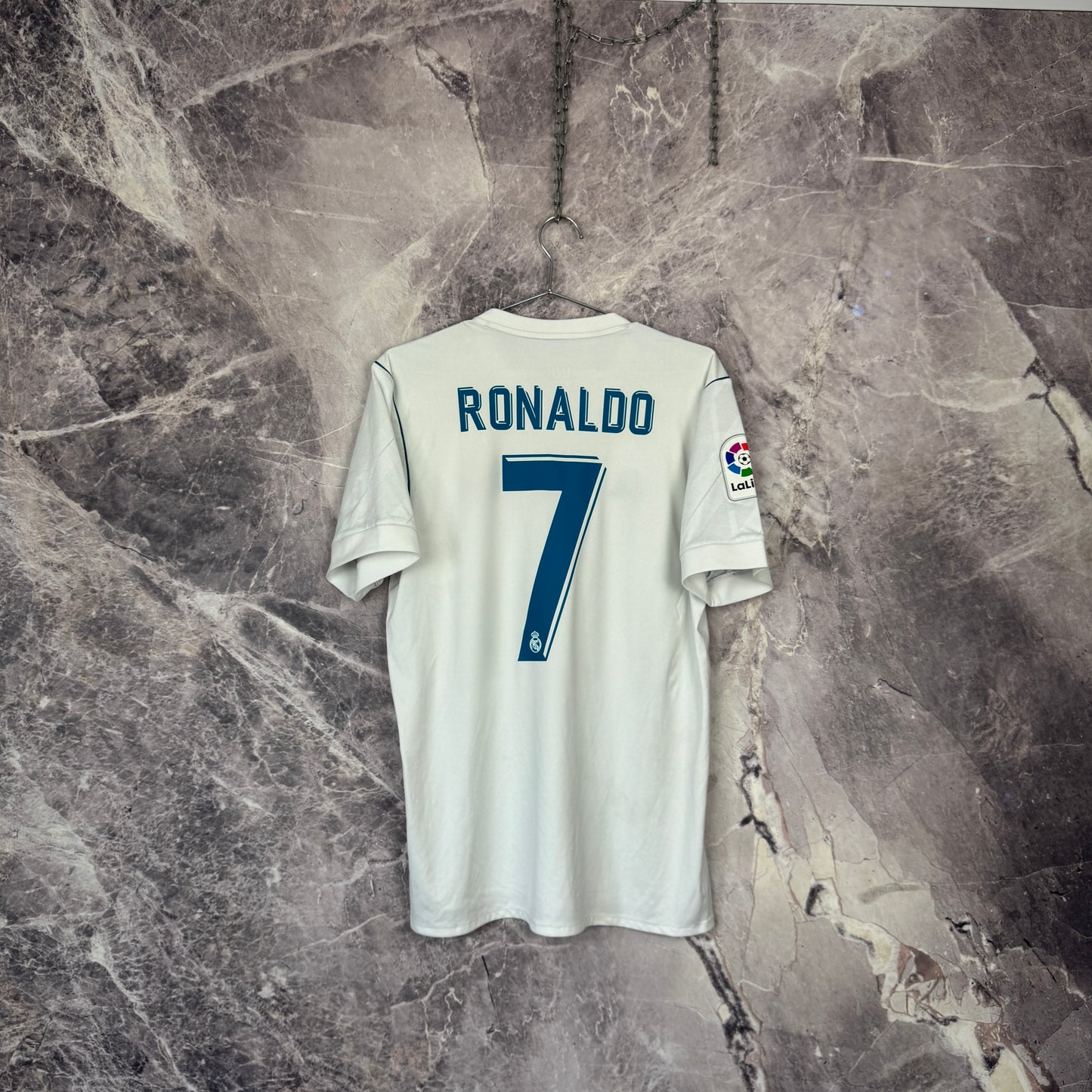 Real Madrid 2017-2018 Home Jersey — Ronaldo #7 M