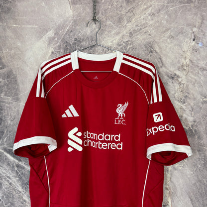 Liverpool 2025-2026 Home Jersey — M.Salah #11 XL