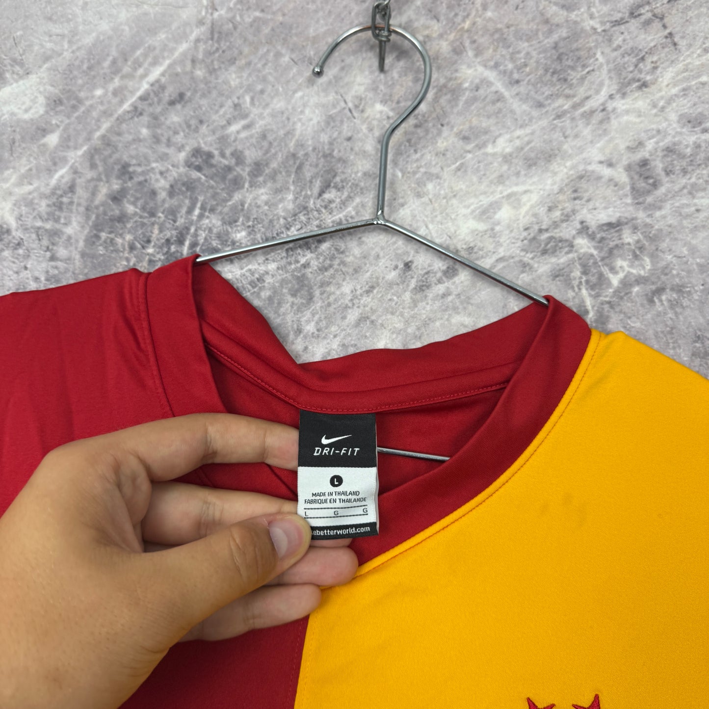 Galatasaray 2011-2012 Home Jersey — Felipe Melo #10 L