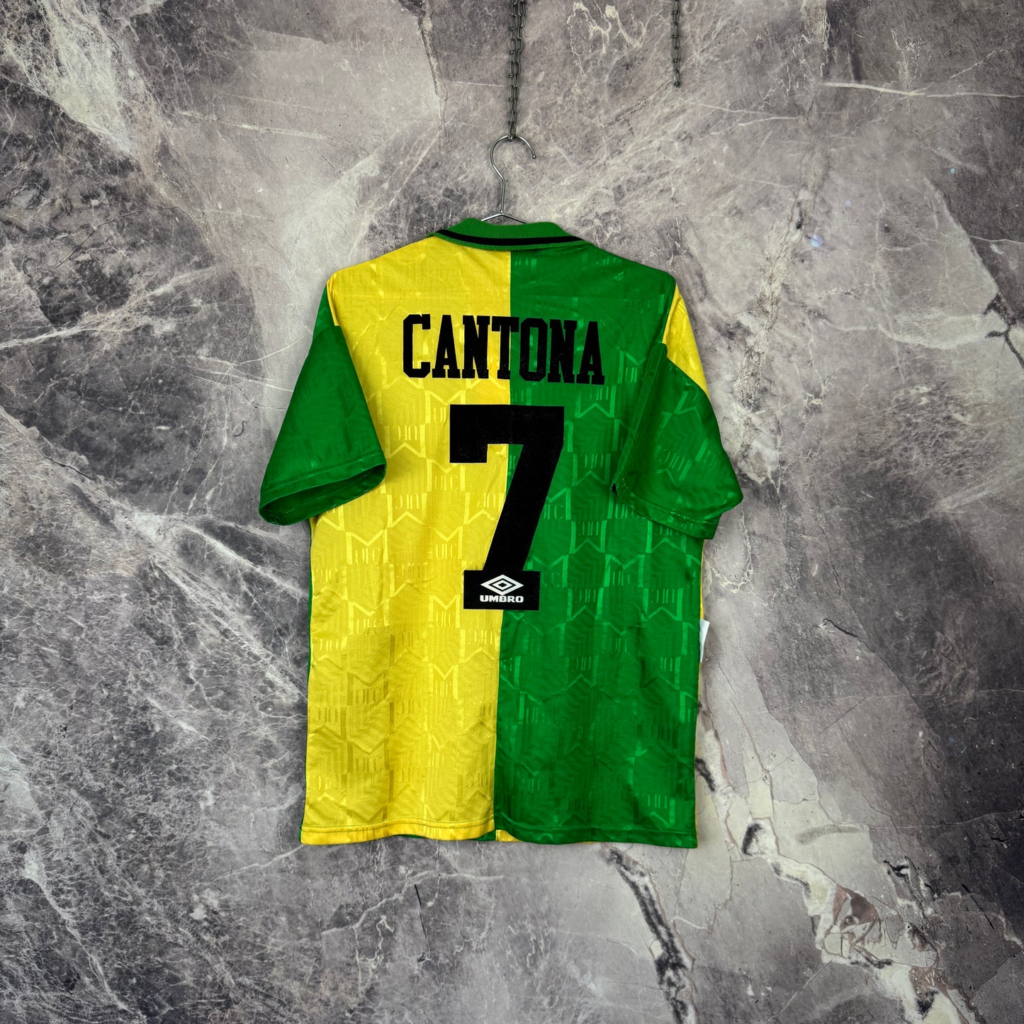 Manchester United 1992-1994 Third Jersey — Cantona #7 M