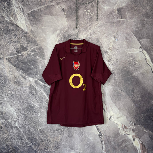 Arsenal 2005-2006 Home Jersey — Reyes #9 L