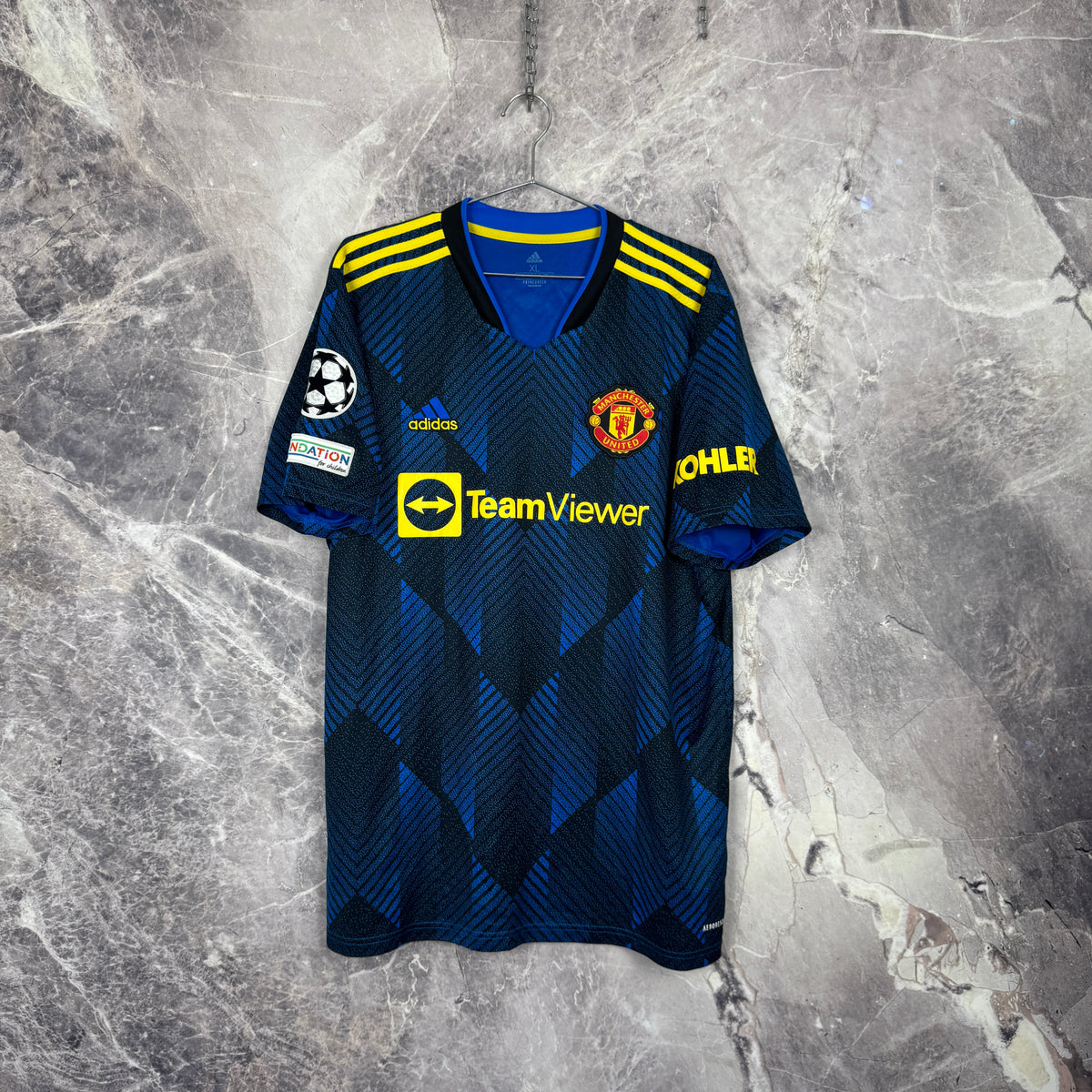 Manchester United 2021-2022 Third Jersey — Ronaldo #7 XL