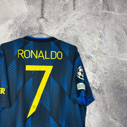 Manchester United 2021-2022 Third Jersey — Ronaldo #7 XL