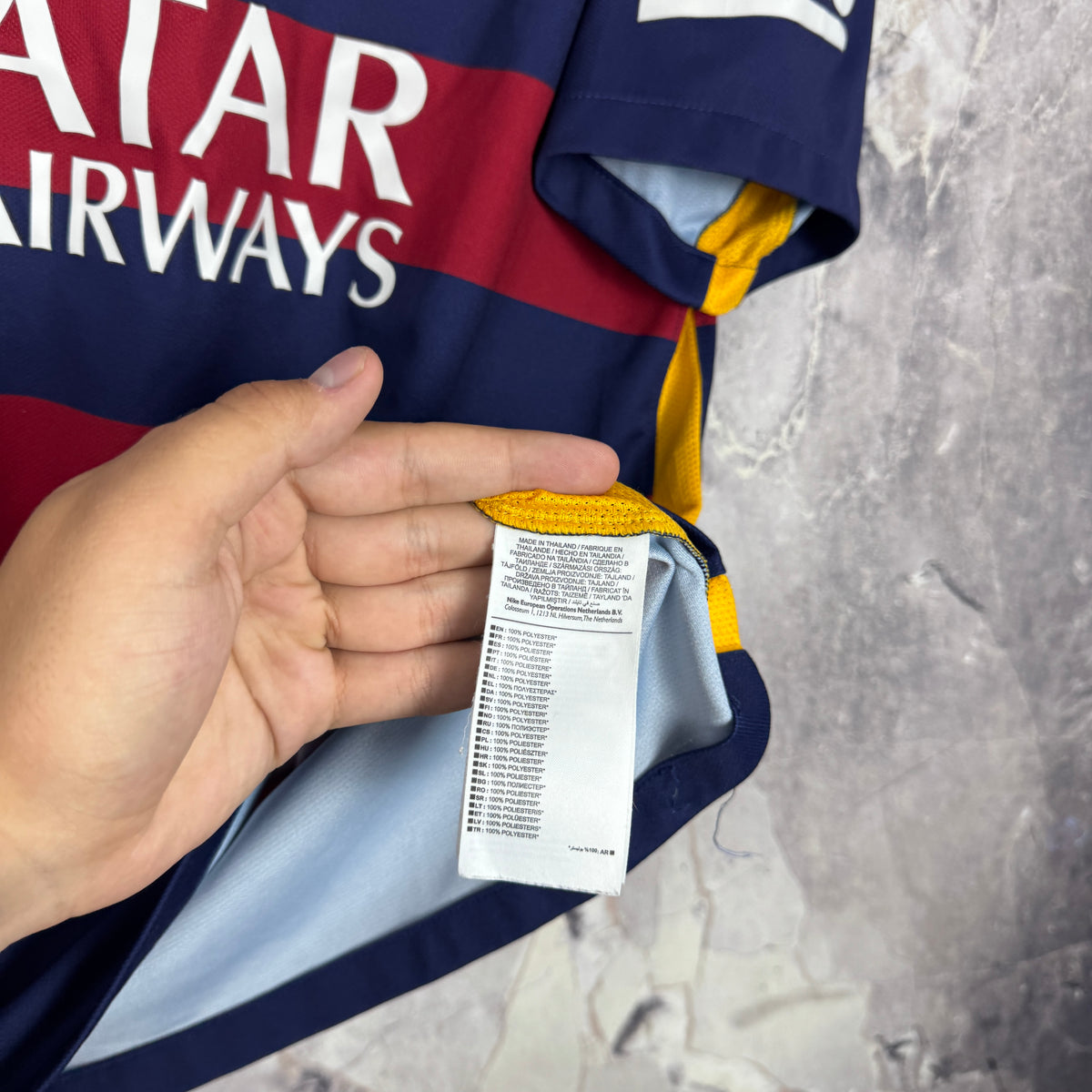 FC Barcelona 2015-2016 Home Jersey — Suárez #9 L