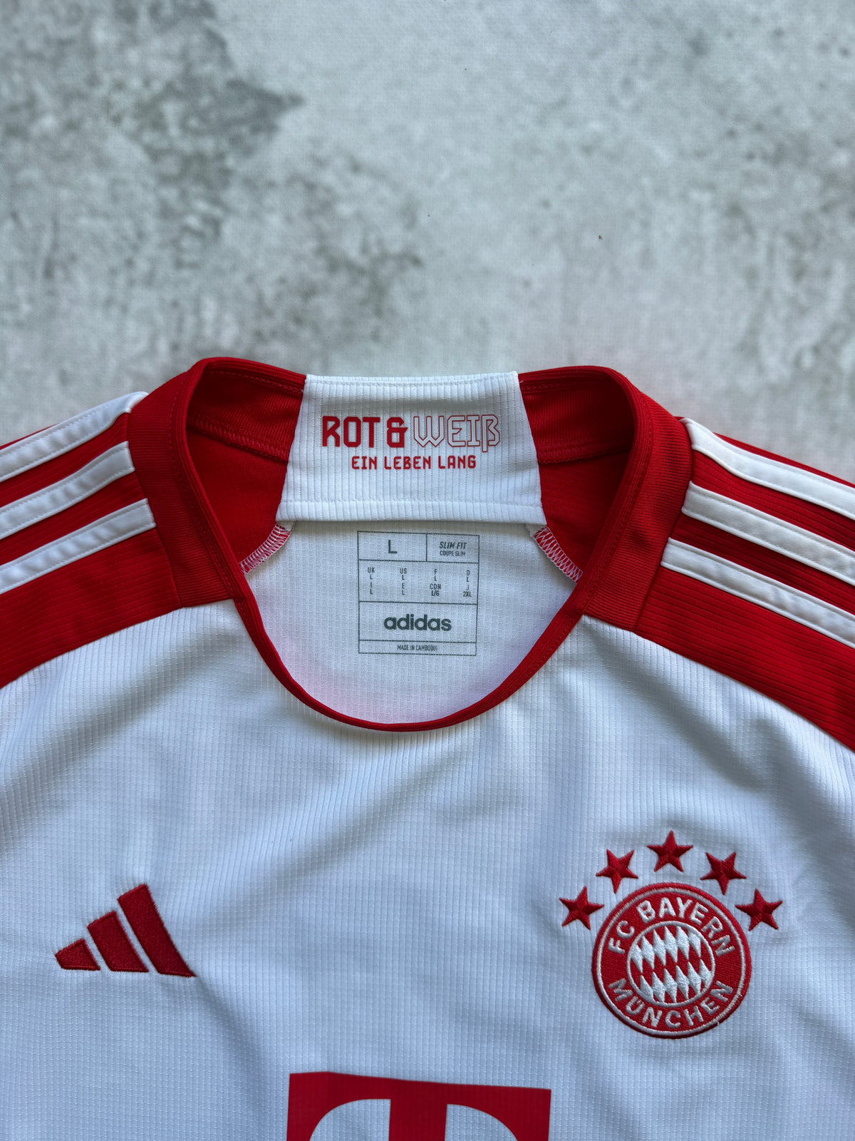 FC Bayern München 2023-2024 Home Jersey — Kane #9 L