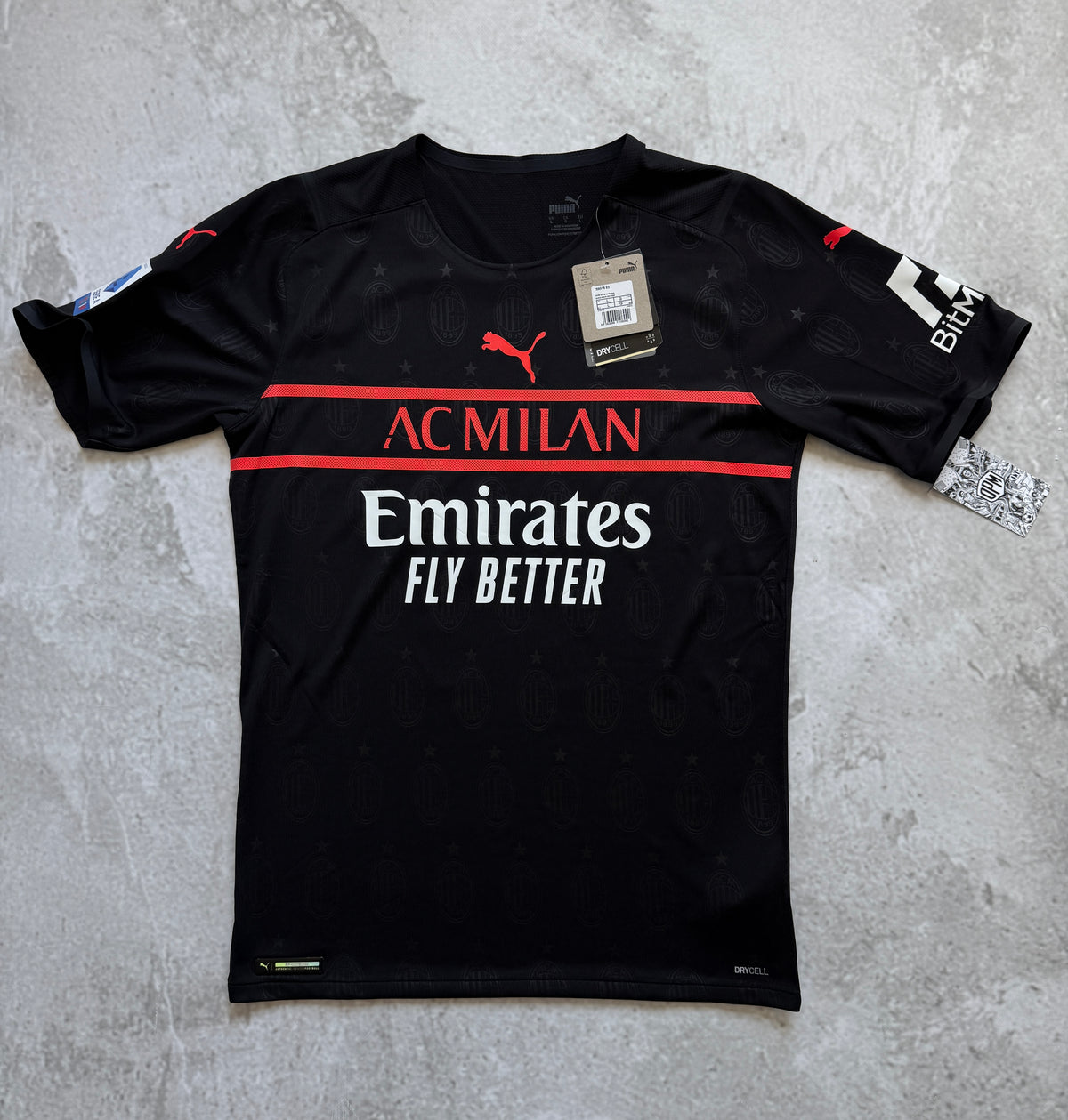 AC Milan 2021-2022 Third Jersey — Ibrahimović #11 L